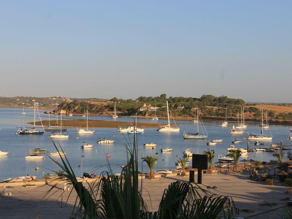 Holiday home Casa Roseiras *