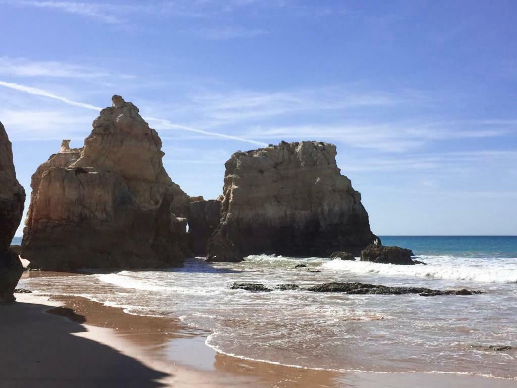 Panoramic In Portimao: Ocean View, Wifi Apartment *