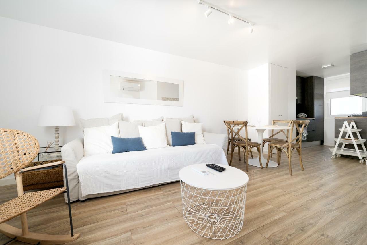 Marina With Swimming Pool Apartamento *