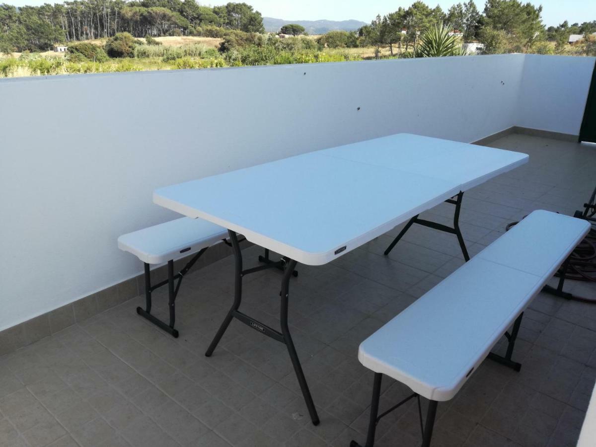 Casa Pompona 3 Holiday home Rogil