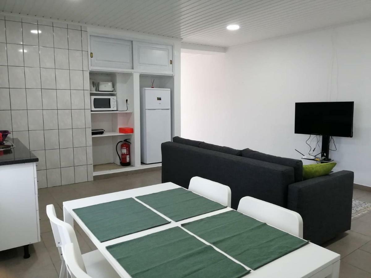 Casa Da Sogra - 3 Apartment *