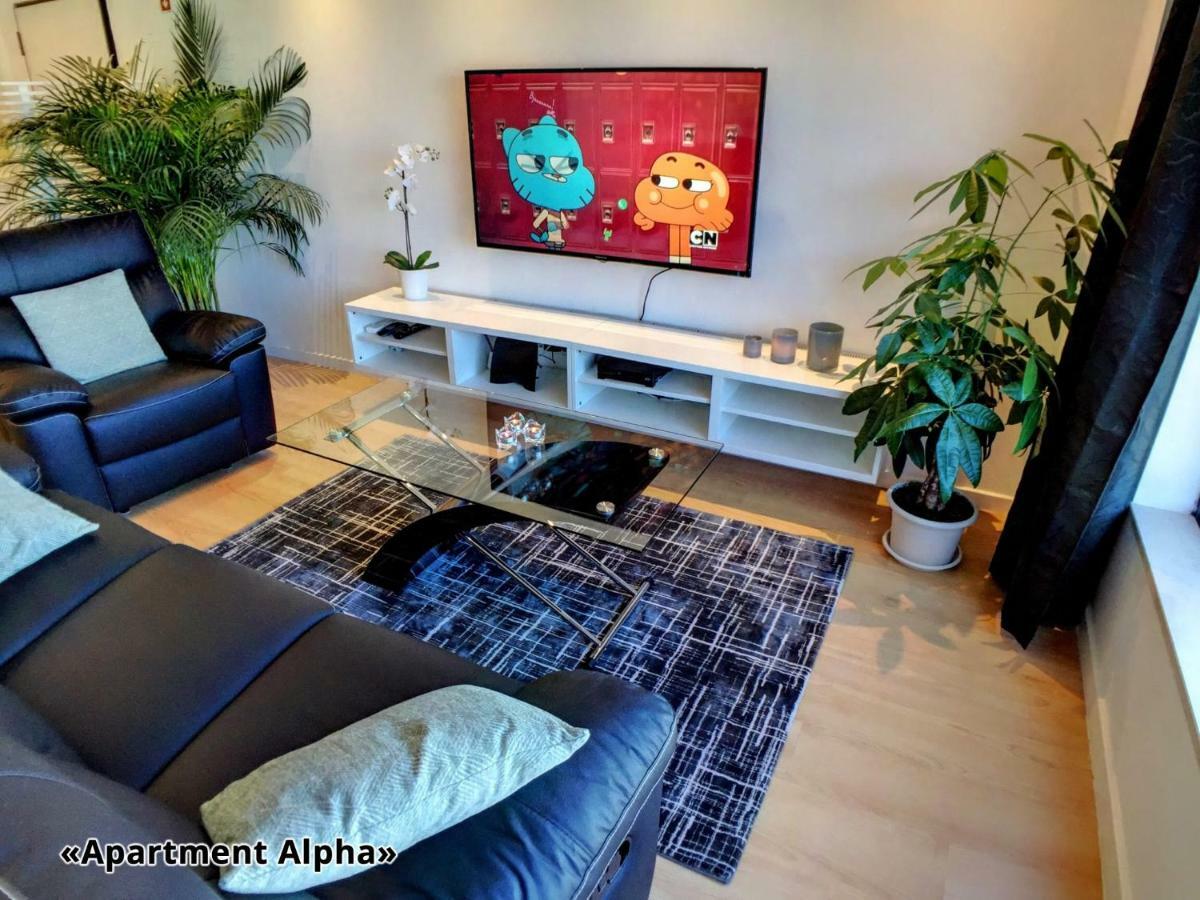 Alpha - 2 Bedrooms, Private Rooftop Patio With Hot Tub, Bbq And View
