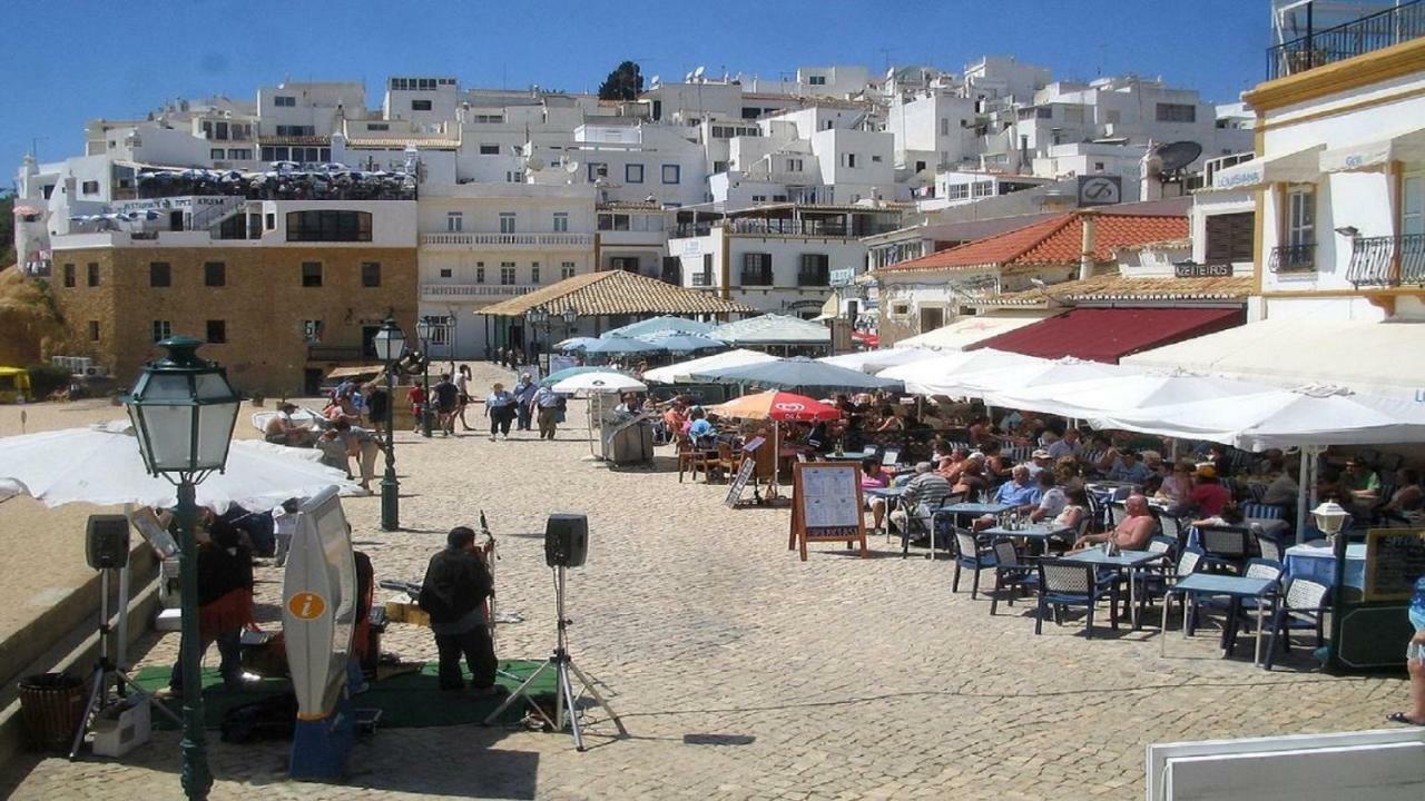 Centrally Located With Pool View * Albufeira