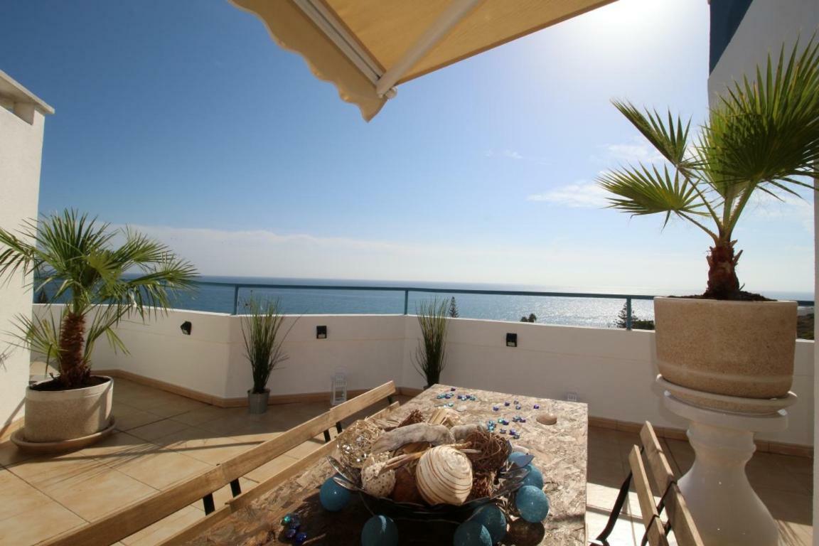 Amazing Penthouse- Panoramic Sea View & Tikki Bar On Private Terrasse *