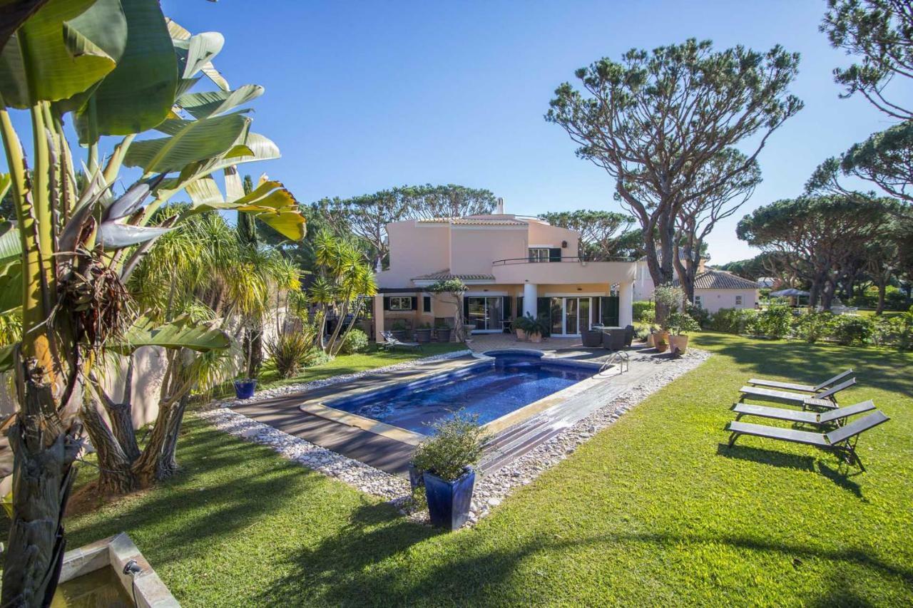 Rubi Villa