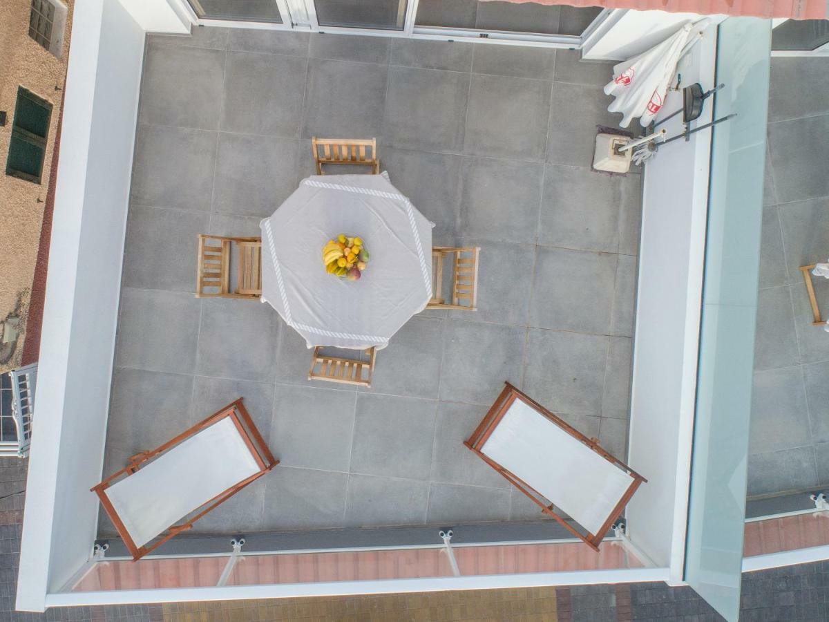Casa Bonecas 2 # Private Garage Included # *