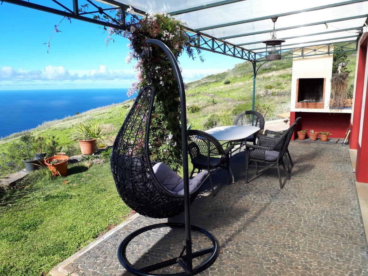 Holiday home Au Petit Madere Prazeres