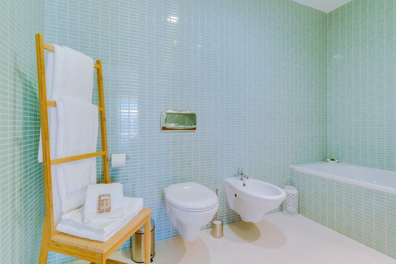 Apartment Ria House - Beautiful With Swiming Pool *