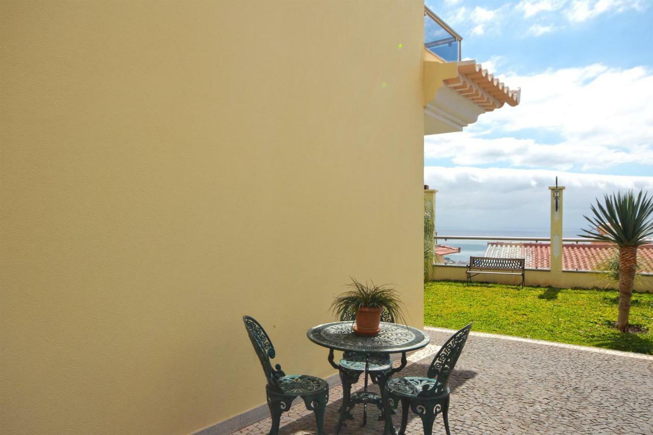 Villa Longueira Villa