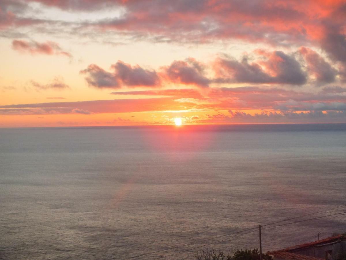 House Of Massapez | Calheta *