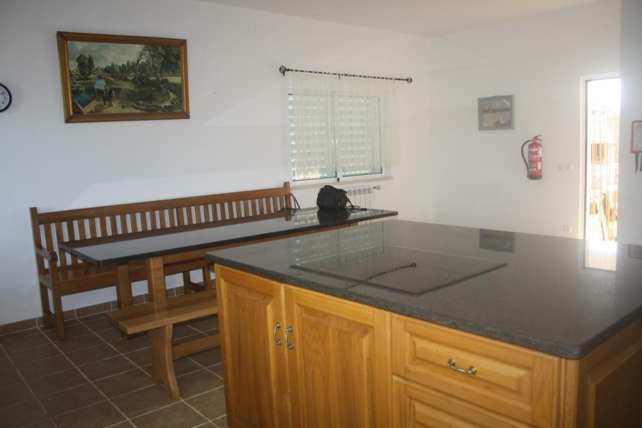 Rustic Villa Guesthouse *