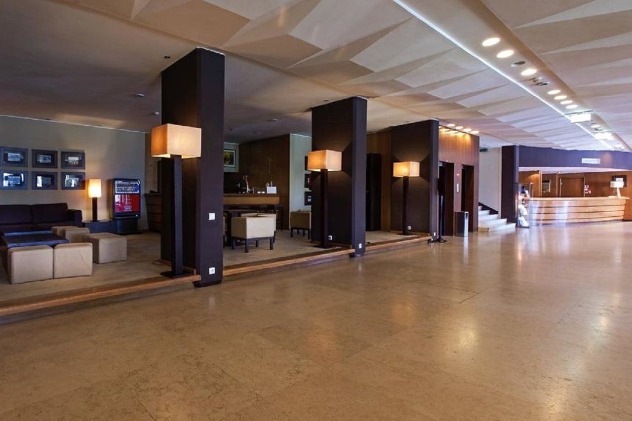 Hotel Carcavelos 4*