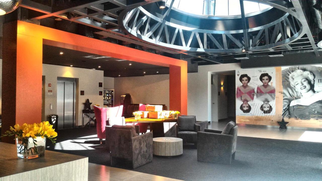 Hotel Star Airport 3*