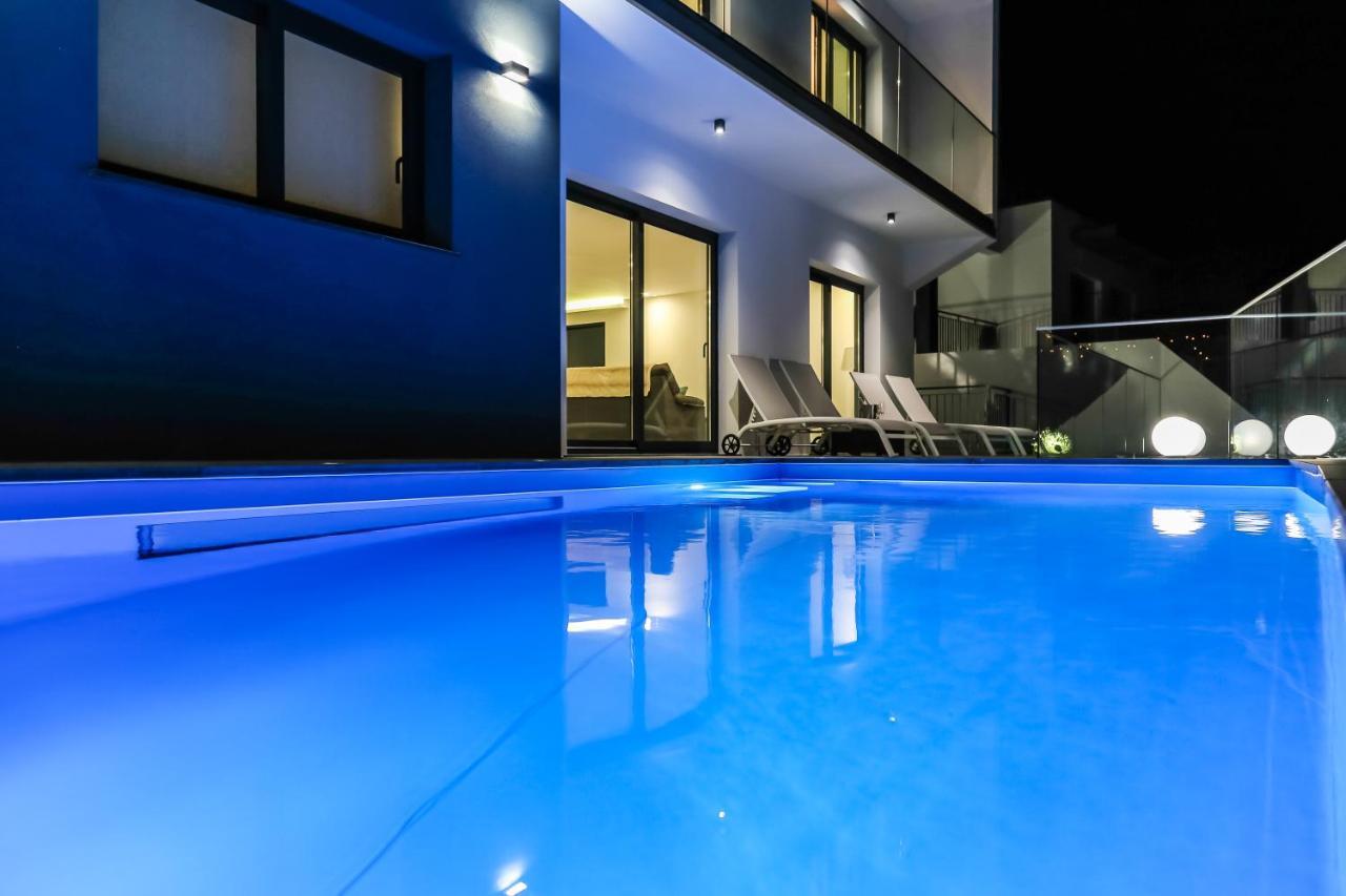 Holiday home A&m House Ii Luxury Holidays *