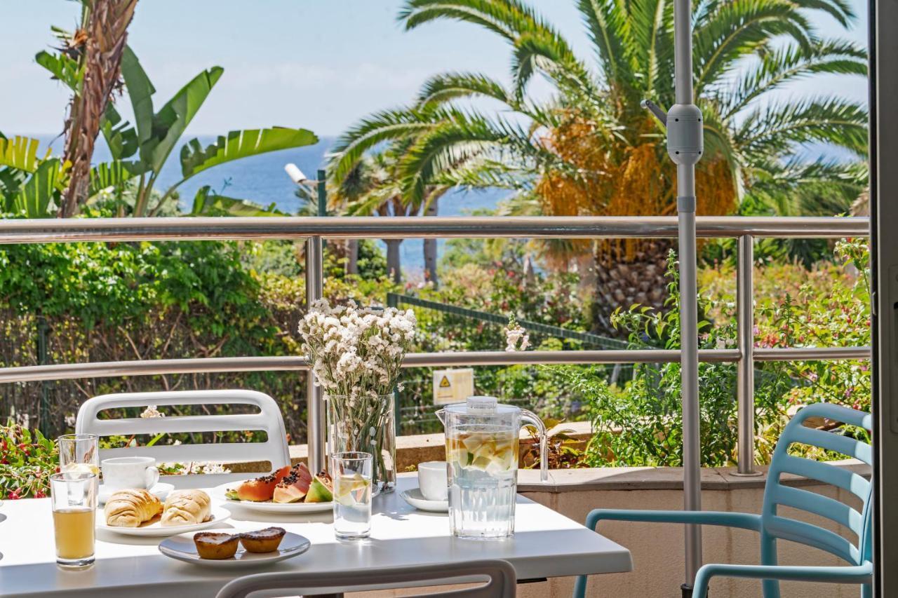 Grand I By An Island Apartment *
