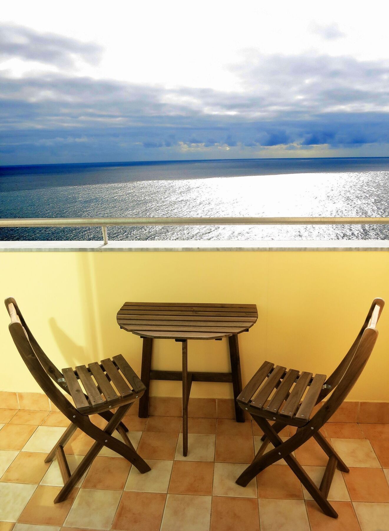 Apartment Finest Rentals - Beachfront Penthouse Funchal (Madeira)