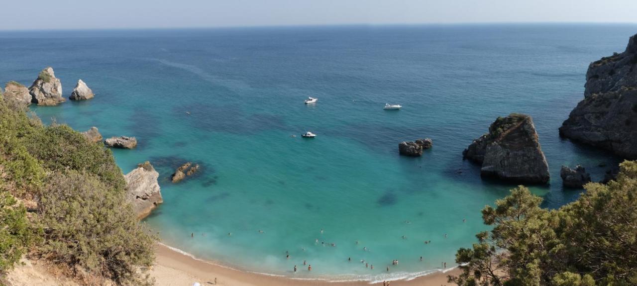Casa Da Ancora - No Centro De Sesimbra