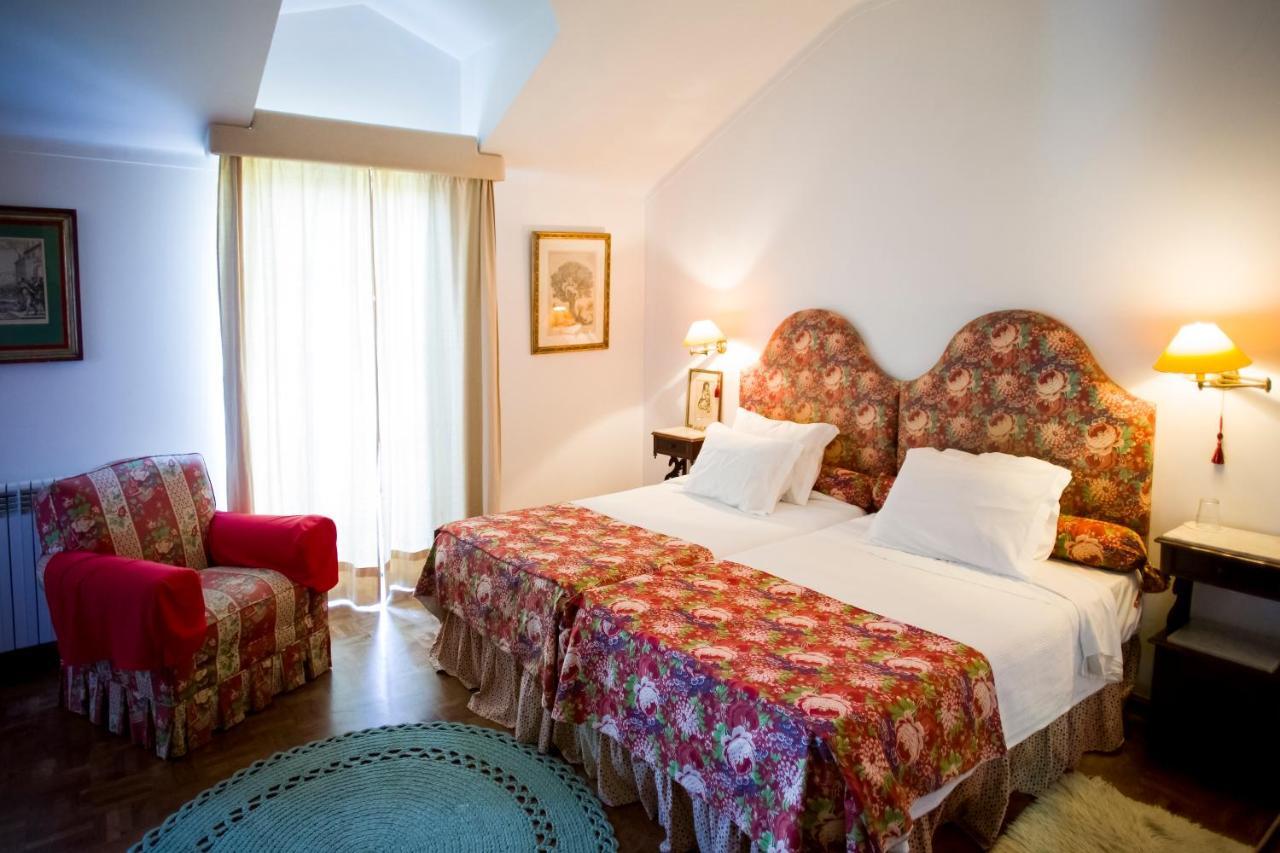 Bed & Breakfast Casa Do Castelo - Turismo De Habitacao Atouguia Da Baleia