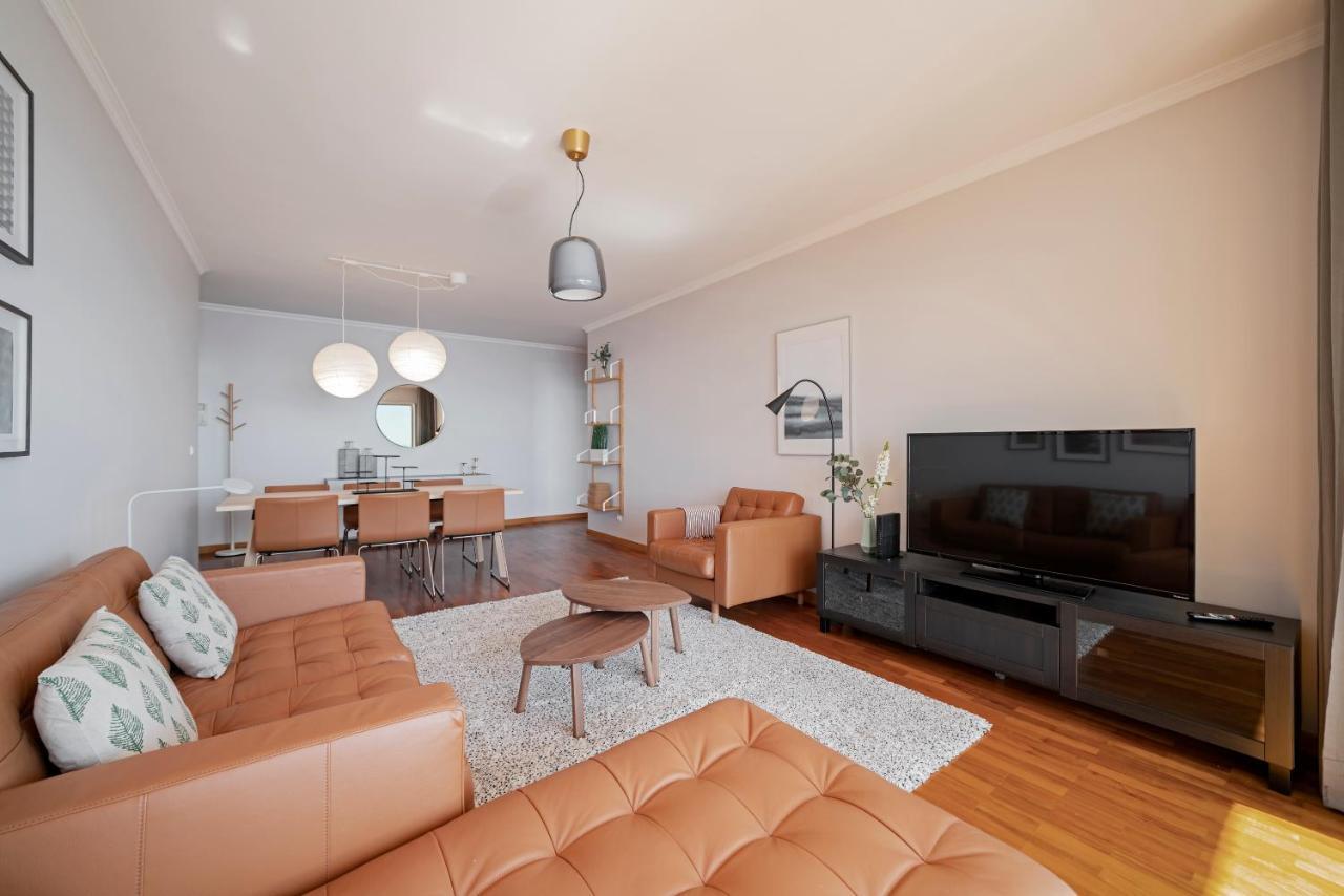 Reis Magos Iii By An Island Apartamento *