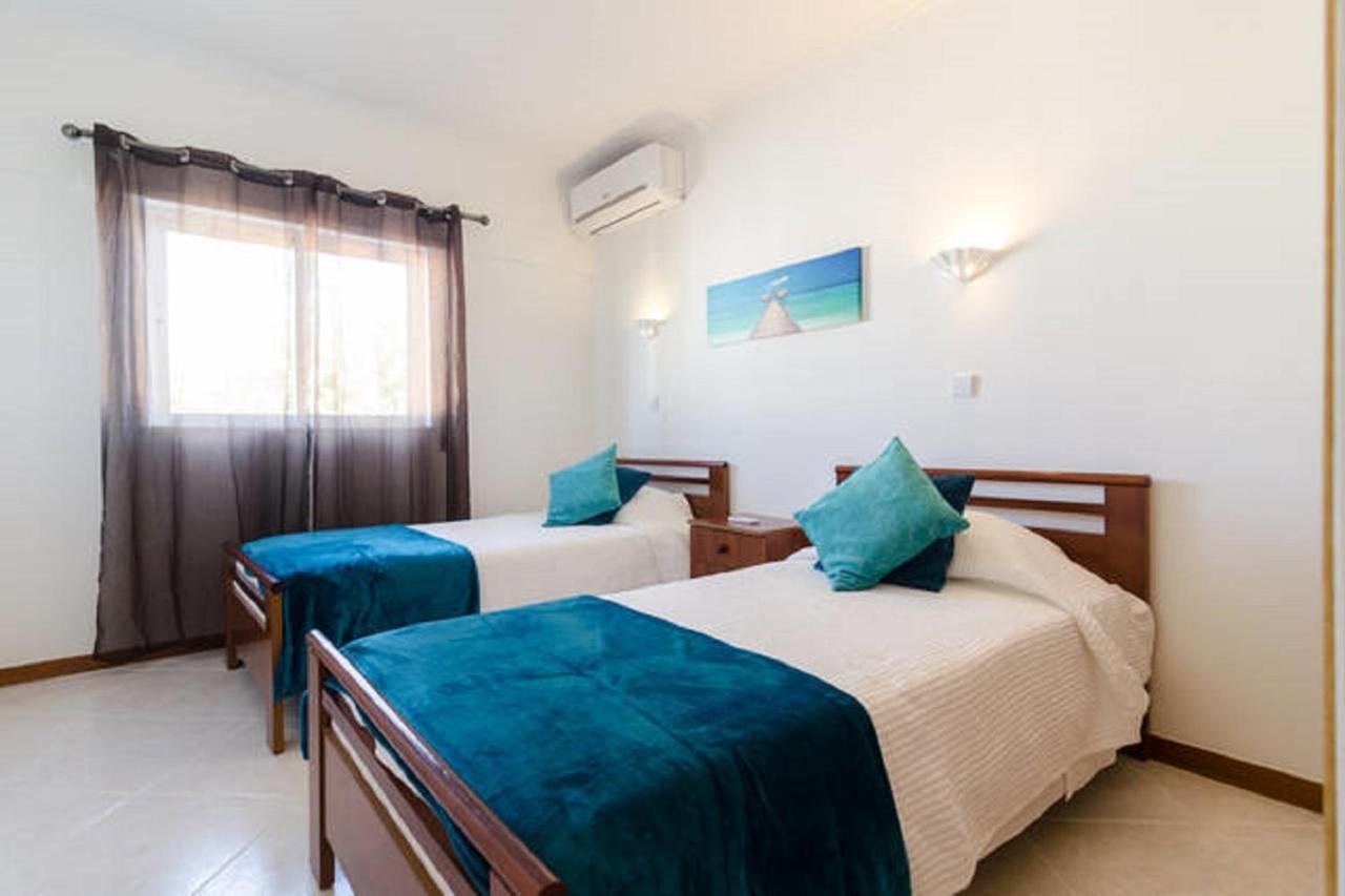 Centrally Located With Pool View Apartment