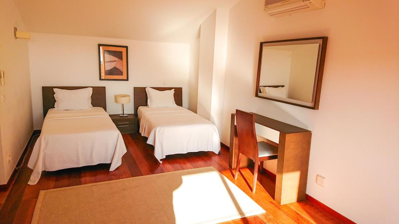 Luxury 3-bedroom At High-end Da Apartment *