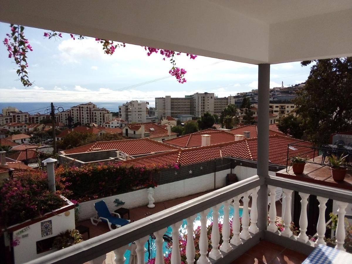 Vista Oceano Apartment Funchal (Madeira)
