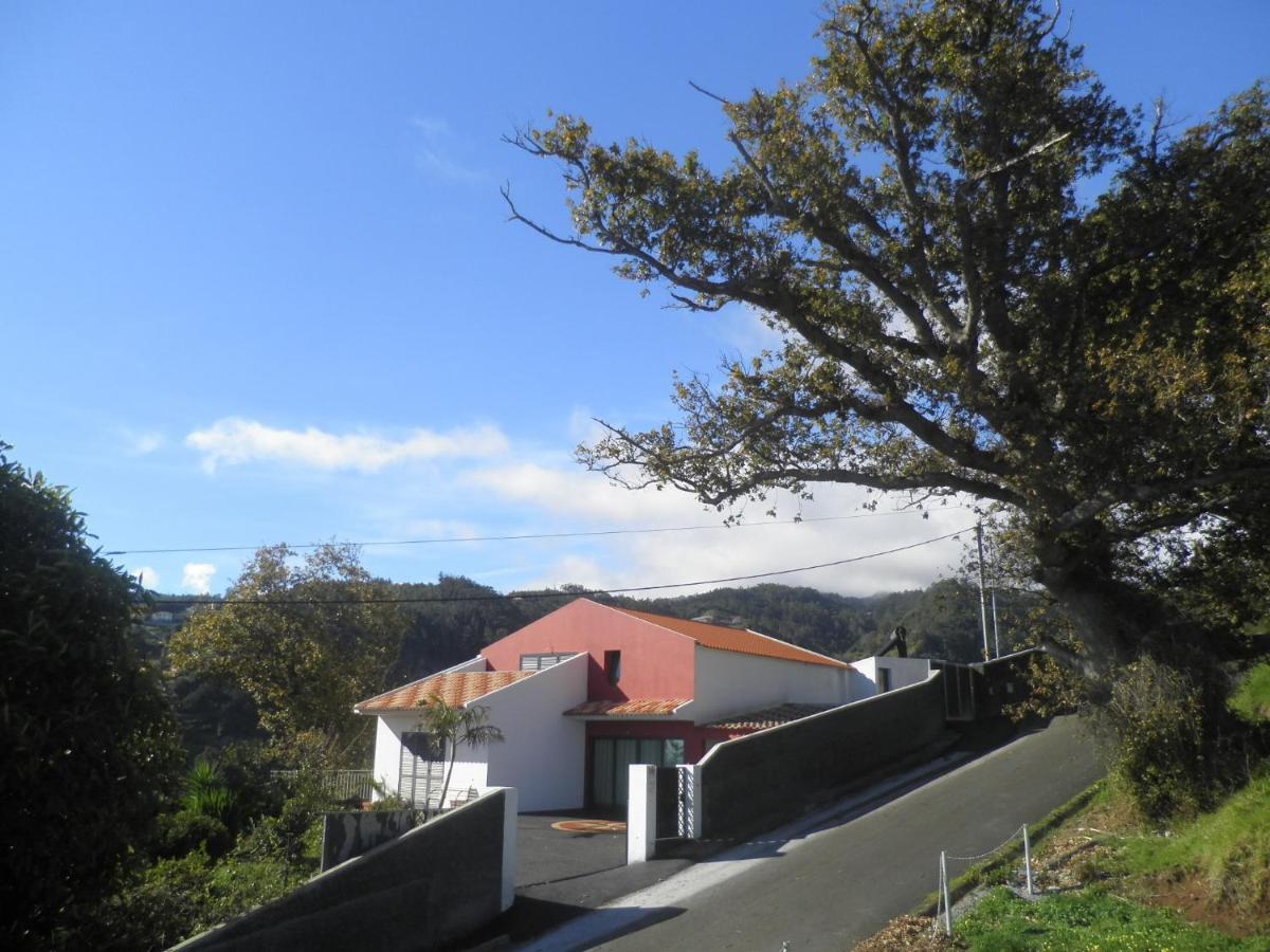 Luz - Family House Vacations- Large Private Outdoor Area * Santa Cruz (Madeira)