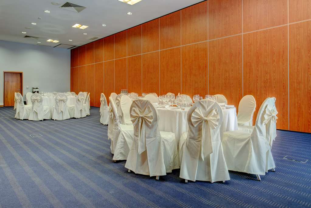 Hotel Vip Executive Santa Iria