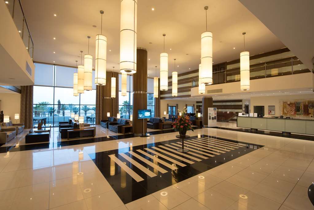 Gale Hotel