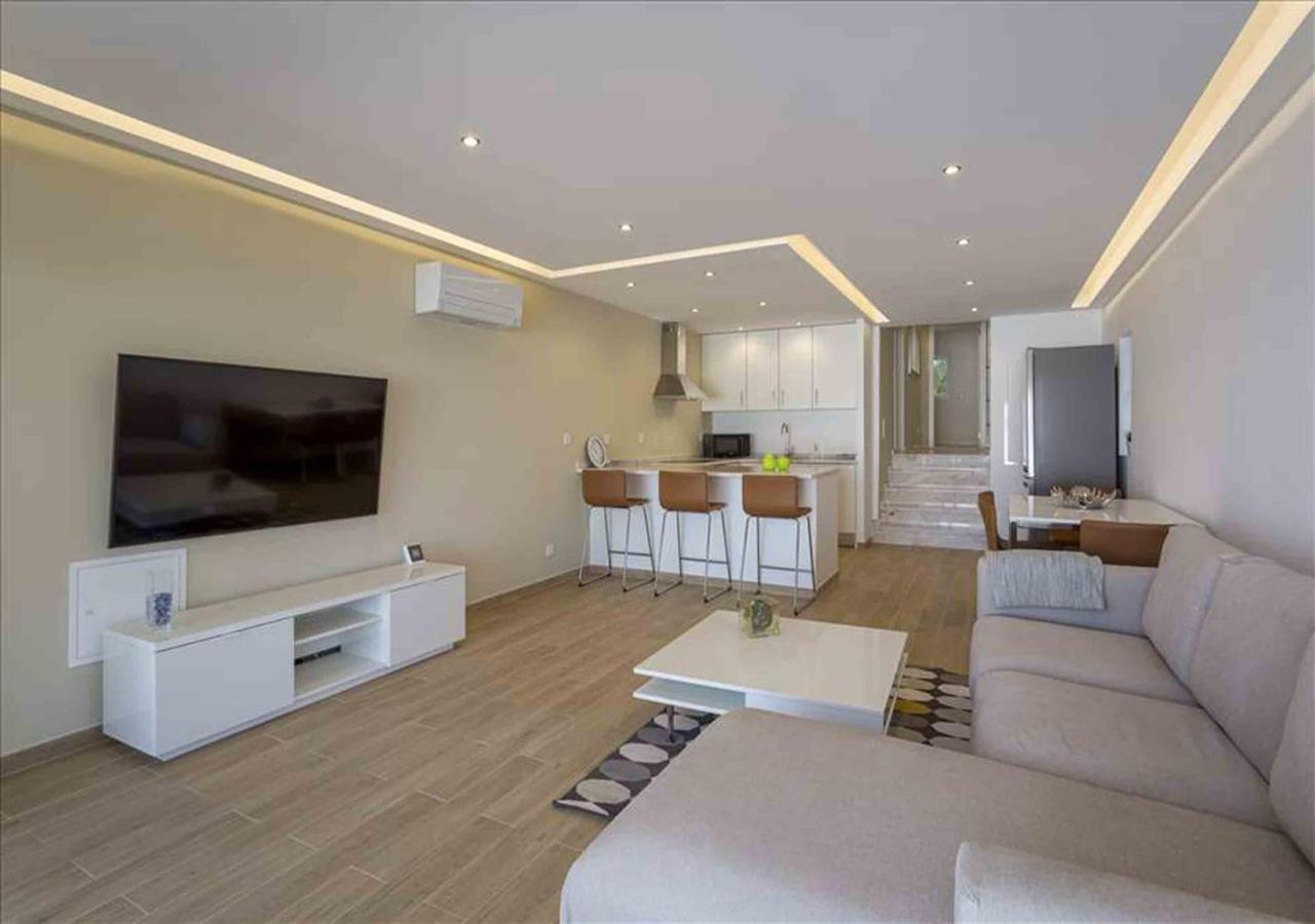 Villa Vicky Rae House - Vale Do Lobo *