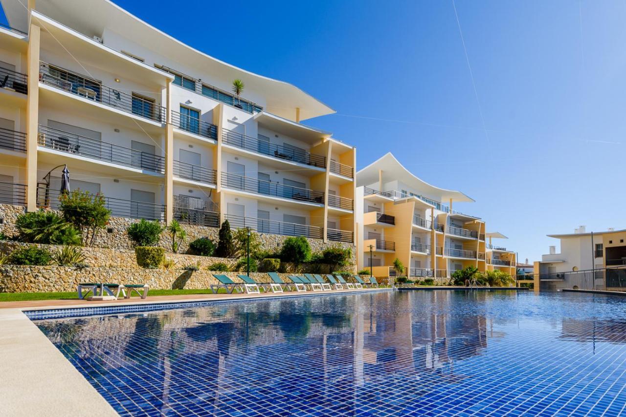 Homes Ocean View With 3 Spacious Terraces, 2 Swimming Pools & Tennis Court Apartamento *