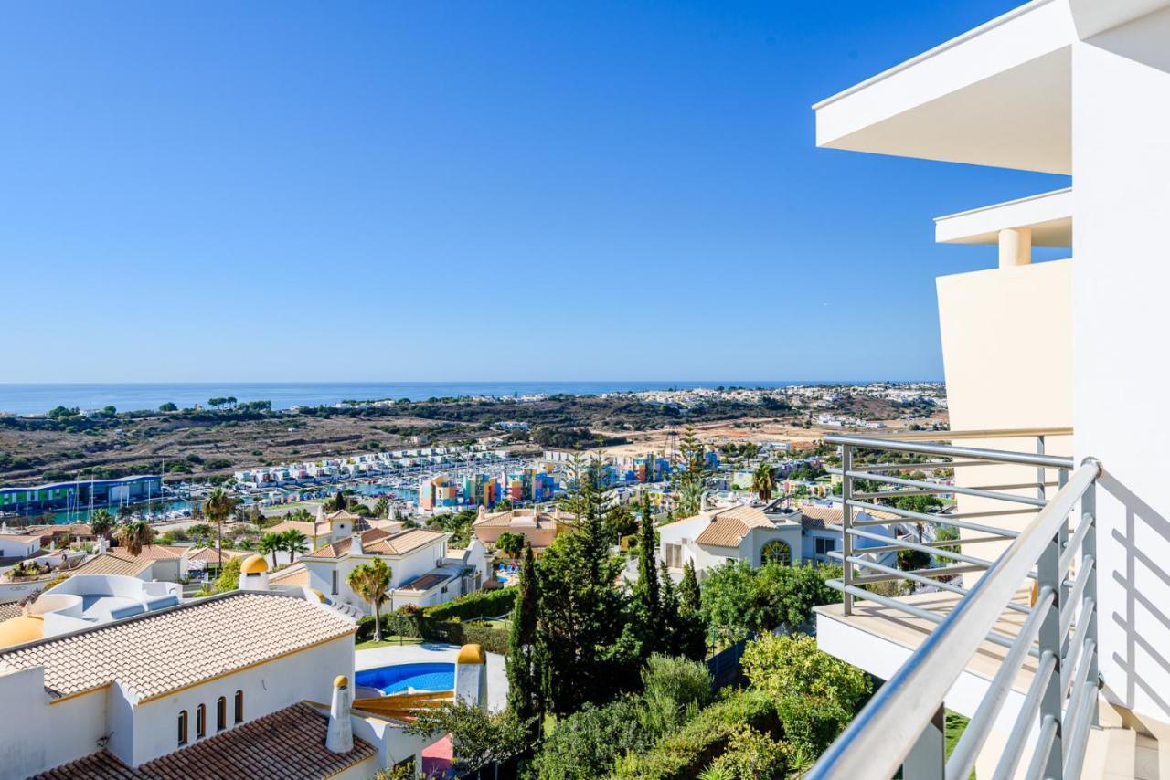 Homes Ocean View With 3 Spacious Terraces, 2 Swimming Pools & Tennis Court Apartamento *