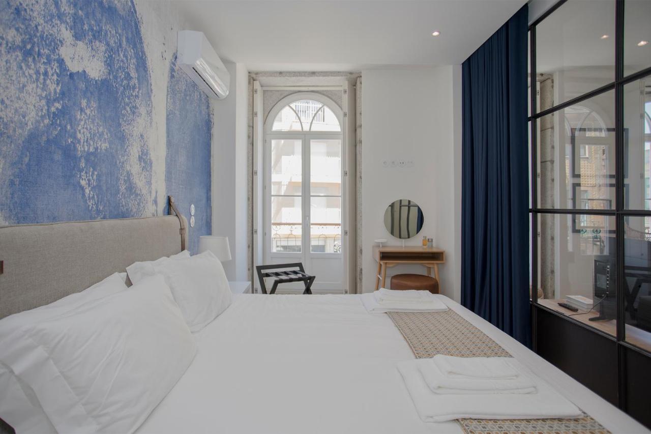 Liiiving In - Luxury Beachfront Apartamento