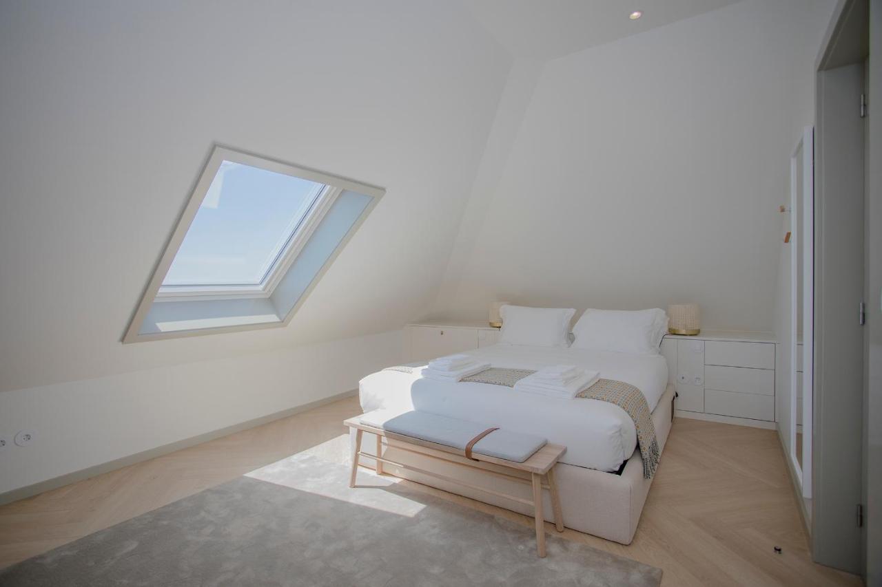 Liiiving In - Luxury Beachfront Apartamento