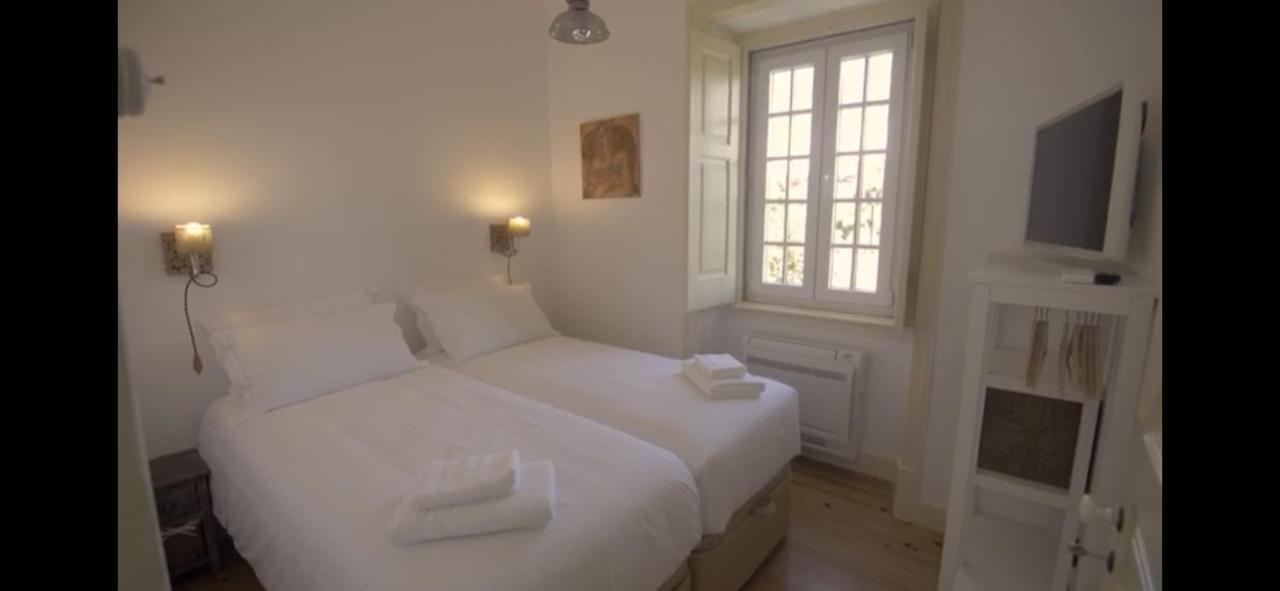 Entire House - Romantic Vintage Holiday home Sintra