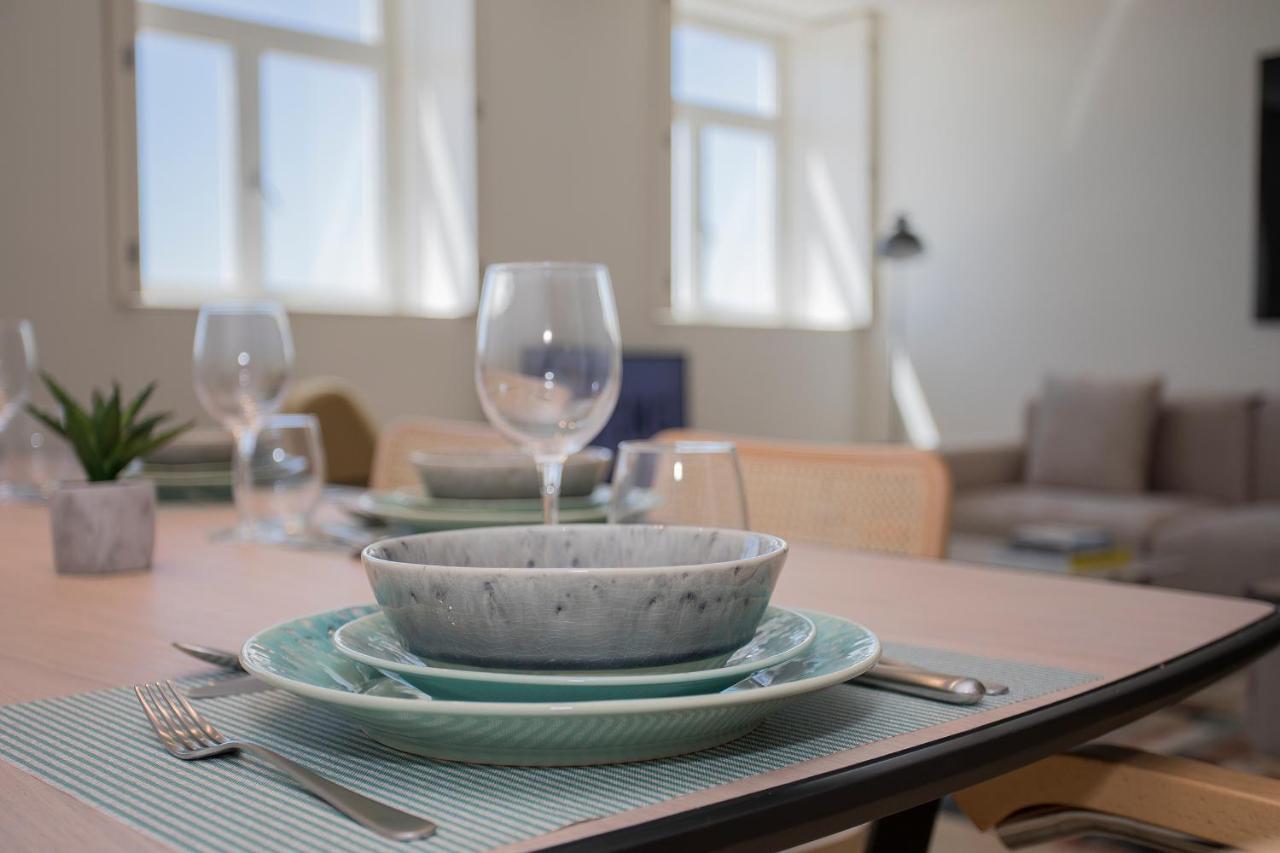 Apartamento Liiiving In - Luxury Beachfront Porto