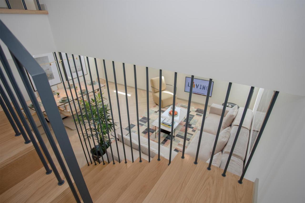 Liiiving In - Luxury Beachfront Apartamento Porto