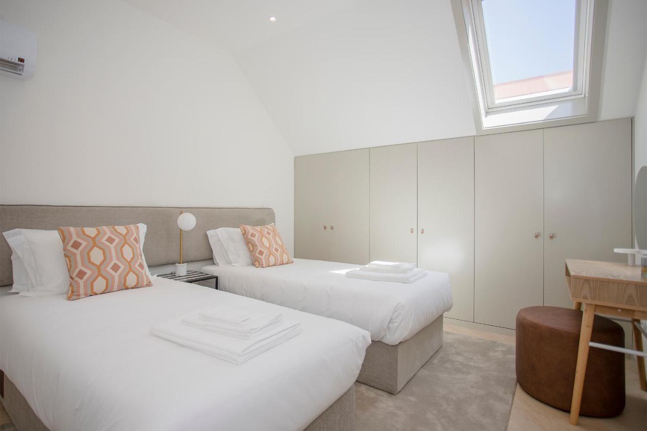 Liiiving In - Luxury Beachfront Apartamento Porto