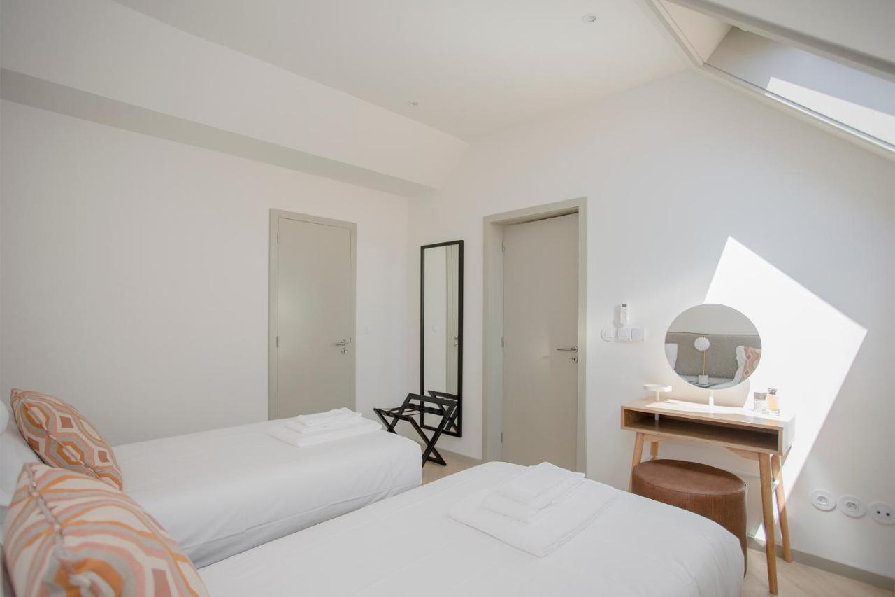 Liiiving In - Luxury Beachfront Apartamento *