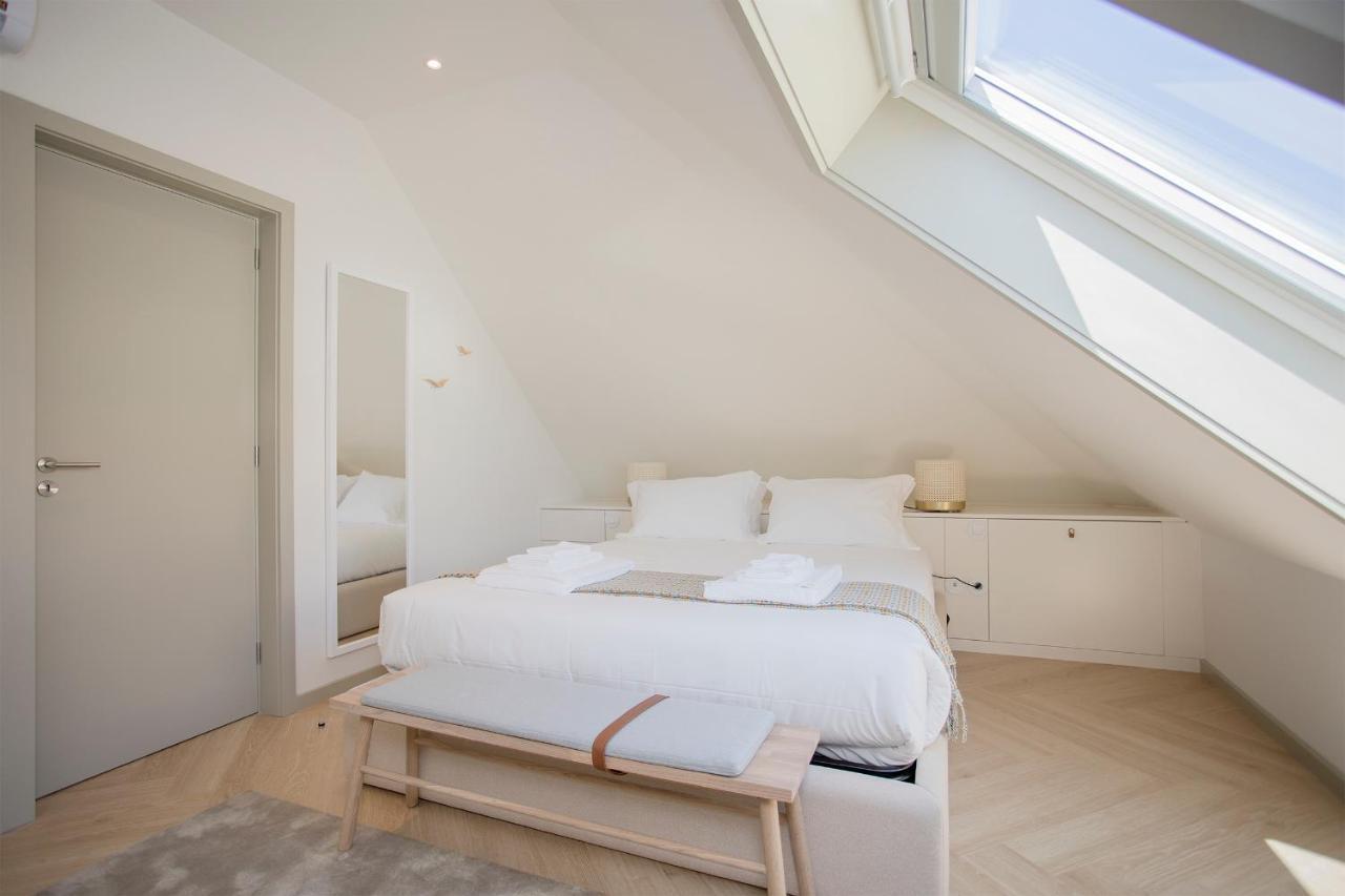 Liiiving In - Luxury Beachfront Apartamento Porto