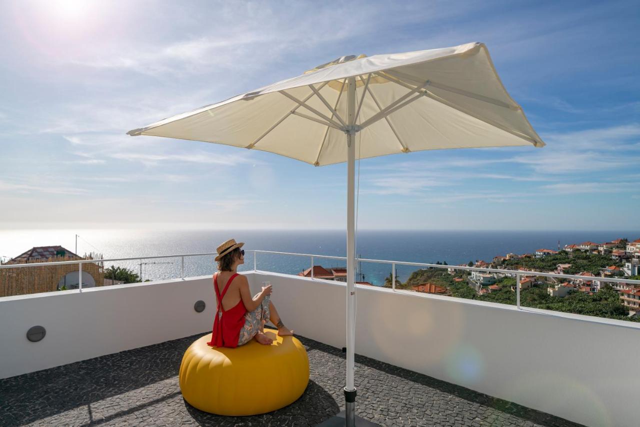 Casas Da Vargem Shared Swimming Pool By An Island Holiday home