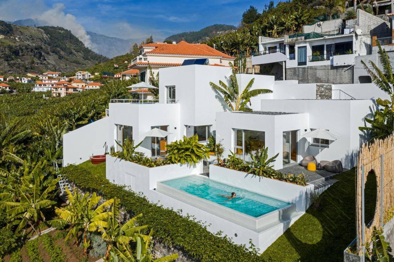 Casas Da Vargem Shared Swimming Pool By An Island