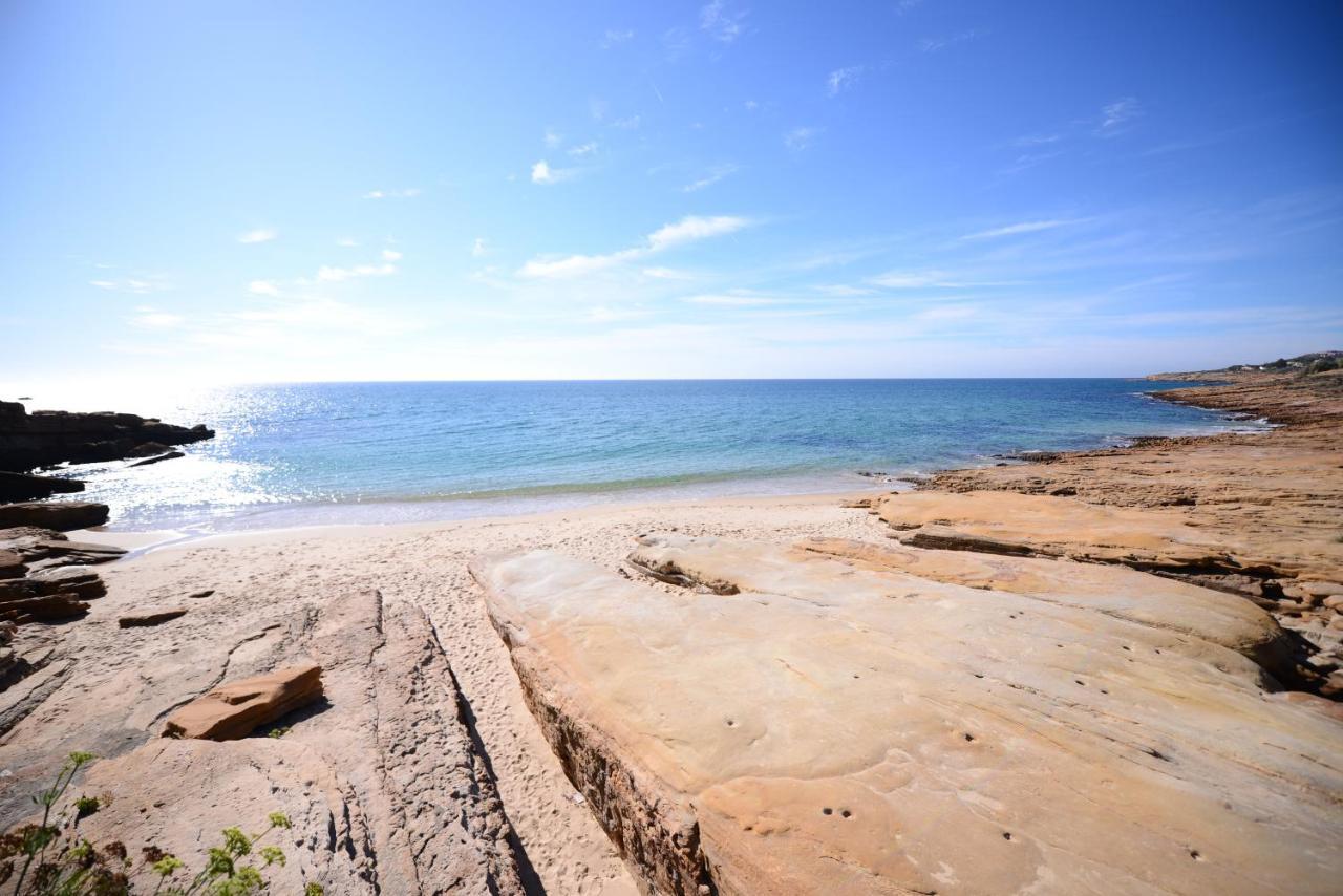 Ocean Front *