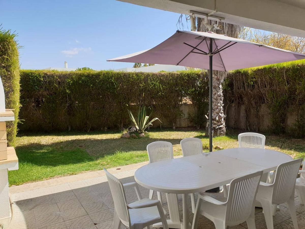Roulito's Guest house Altura