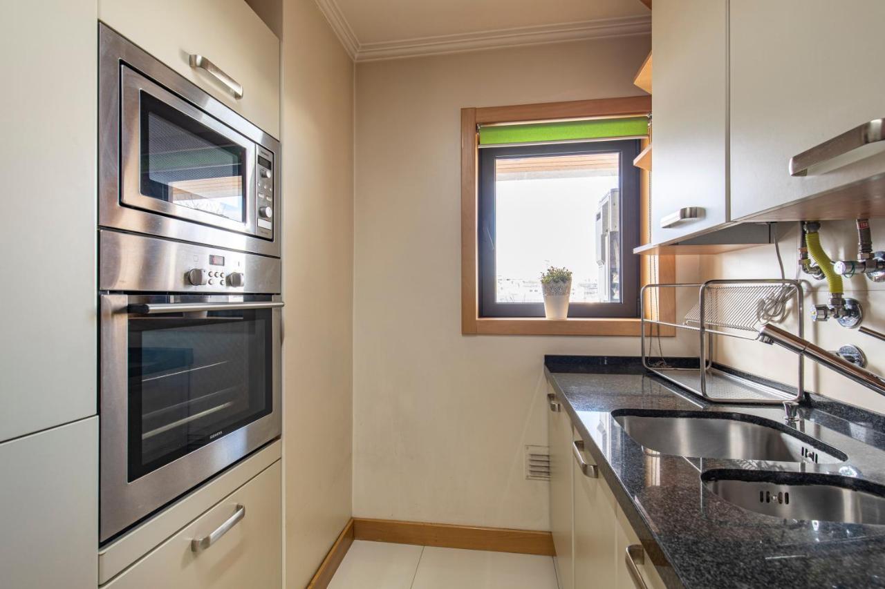 Apartment Lovelystay - Modern In Anjos