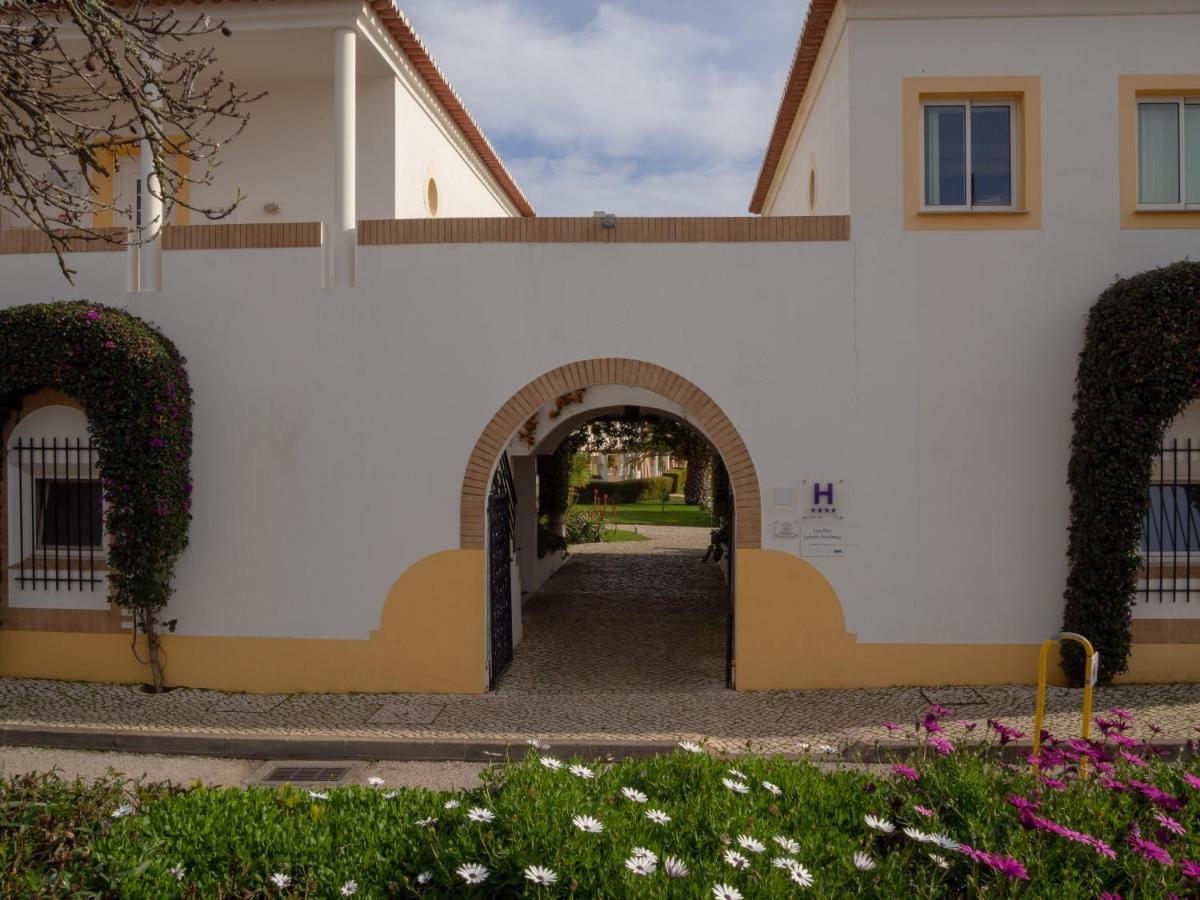 Bay Hotel 4*