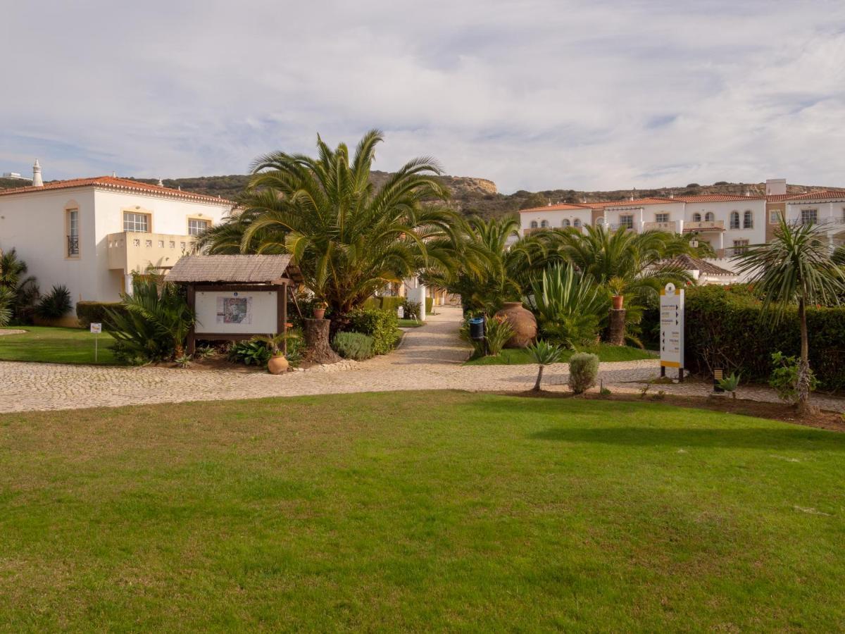 Hotel Bay