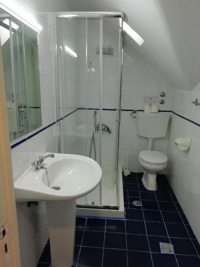 Residencial Camoes 2* Lisbon