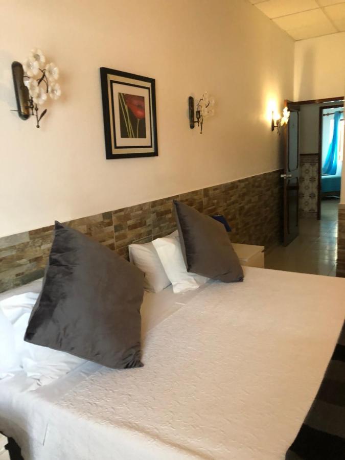 Aparthotel E Quartos Atalaia *