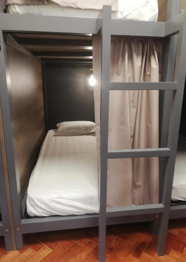 Draft & Hostel